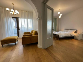 Cozy 2 Bedroom Apartment in the City Center